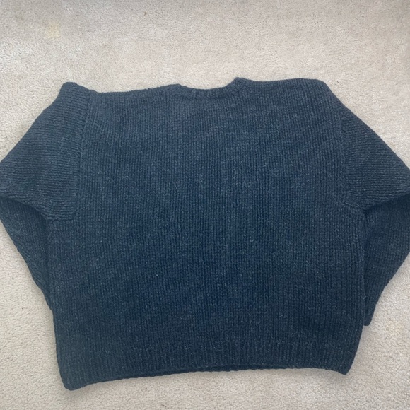COPY - J Crew Vintage 90s Crewneck Wool Sweater Size XL - Picture 4 of 5